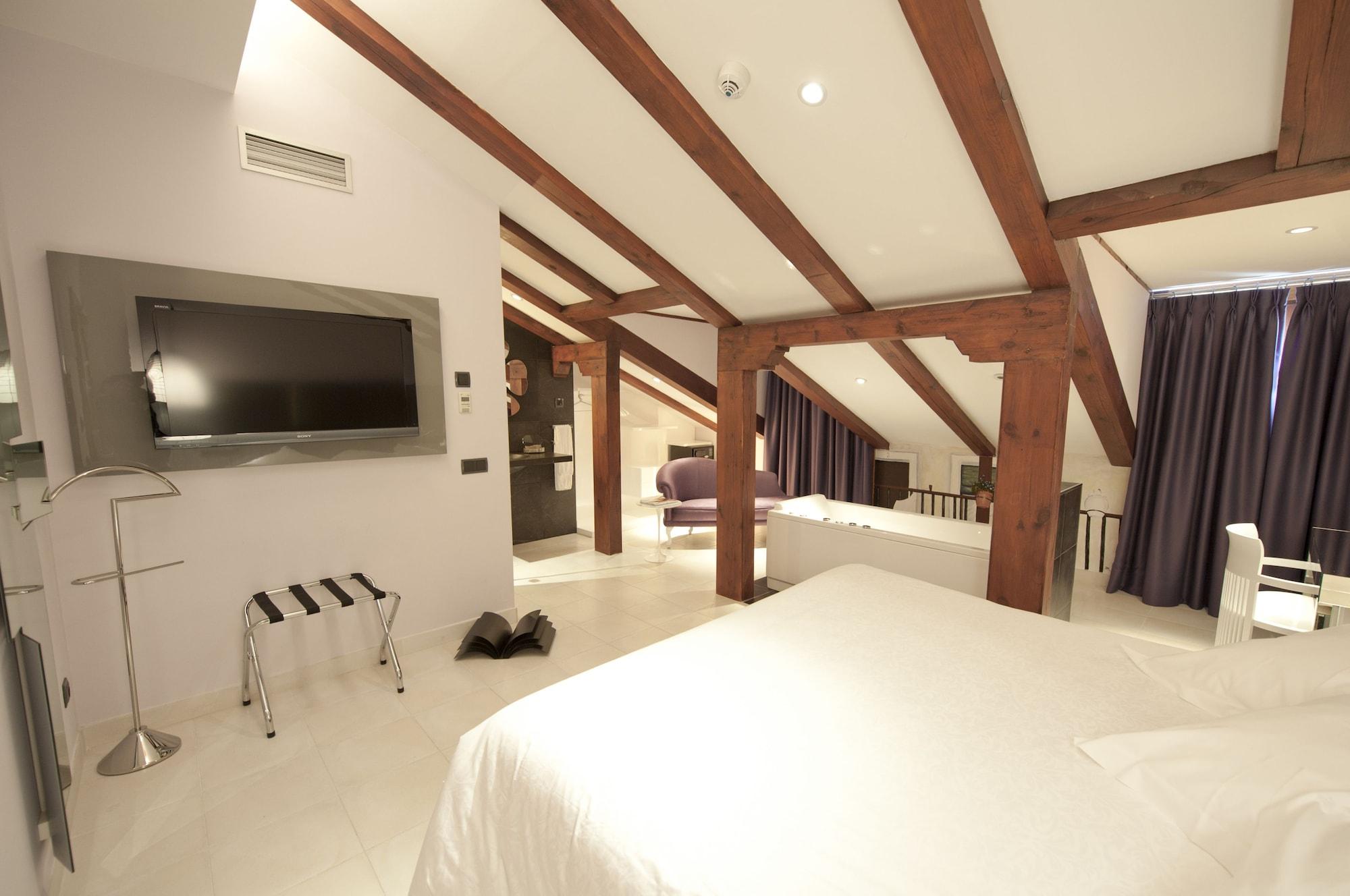 Posada Del Leon De Oro Boutique Hotel Мадрид Экстерьер фото