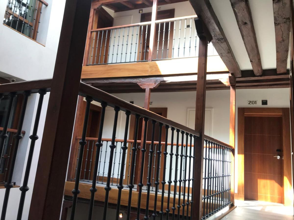 Posada Del Leon De Oro Boutique Hotel Мадрид Экстерьер фото